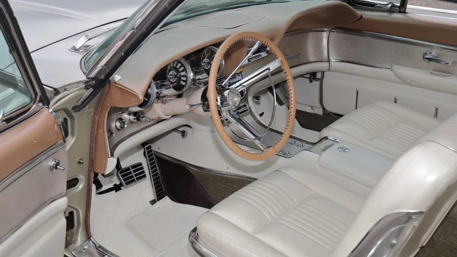 1963 Ford Thunderbird 3rd Gen - Image 4 of 19