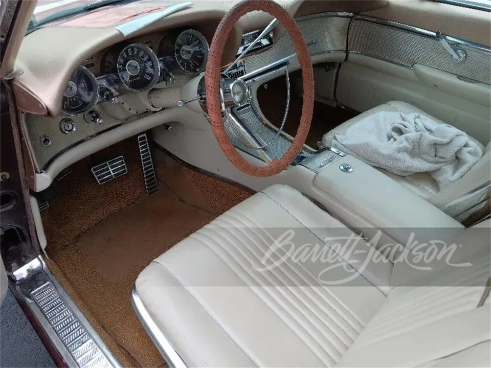 1963 Ford Thunderbird 3rd Gen - Image 4 of 5