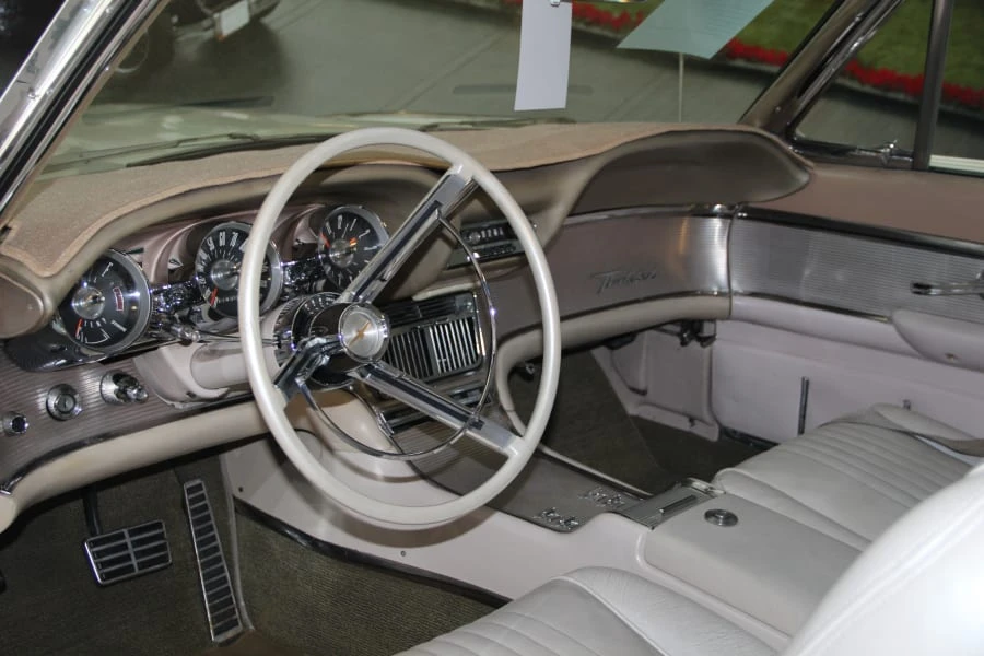 1963 Ford Thunderbird 3rd Gen - Image 2 of 5
