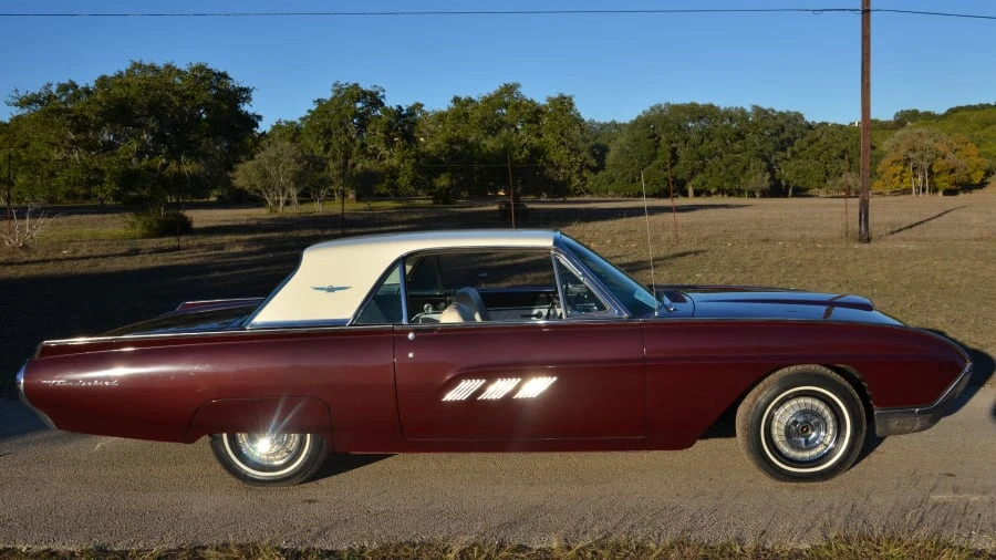 1963 Ford Thunderbird 3rd Gen - Image 2 of 7