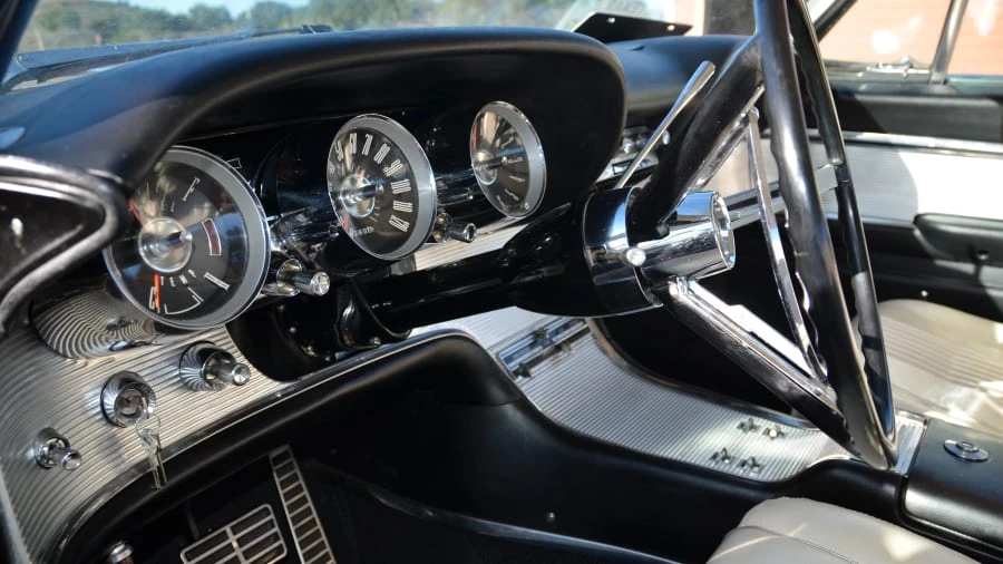 1963 Ford Thunderbird 3rd Gen - Image 5 of 7