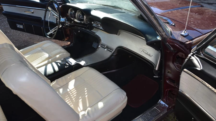 1963 Ford Thunderbird 3rd Gen - Image 6 of 7