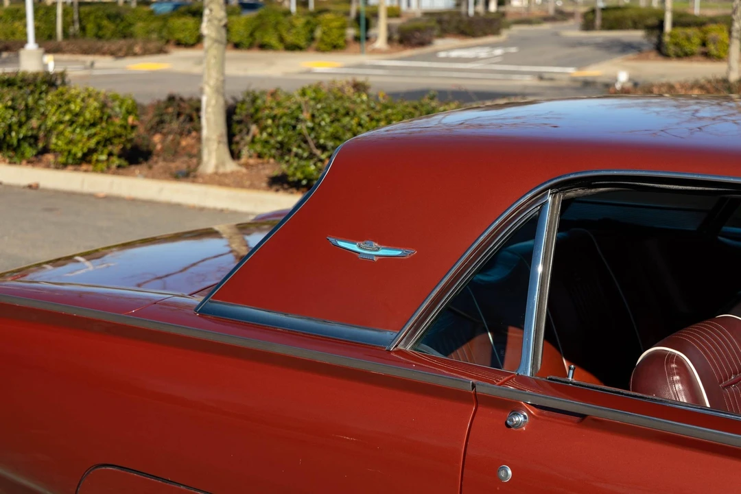 1963 Ford Thunderbird 3rd Gen - Image 20 of 31