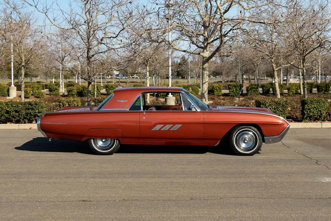 1963 Ford Thunderbird 3rd Gen - Image 6 of 31