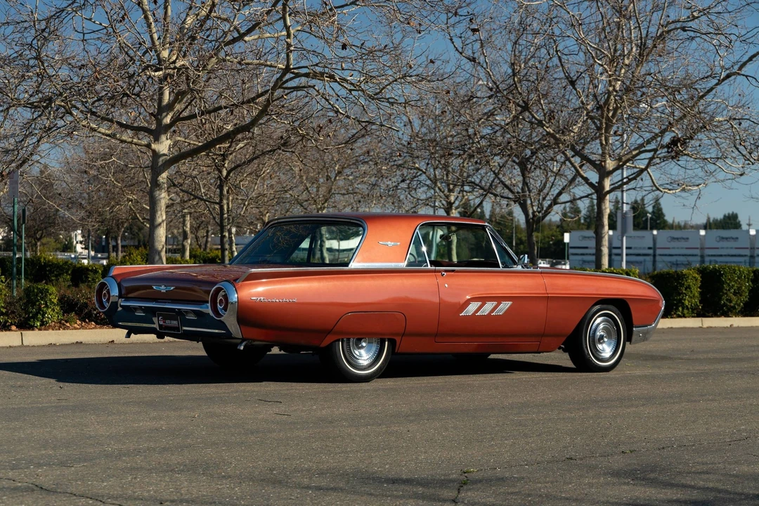 1963 Ford Thunderbird 3rd Gen - Image 16 of 31