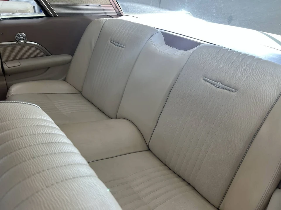 1963 Ford Thunderbird 3rd Gen - Image 6 of 12