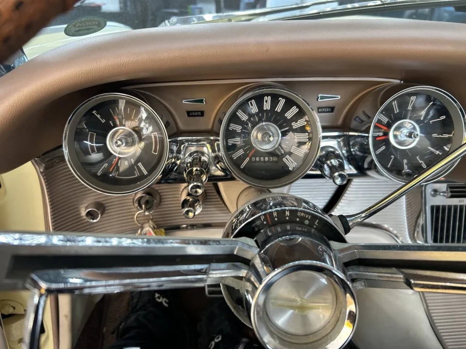 1963 Ford Thunderbird 3rd Gen - Image 7 of 12