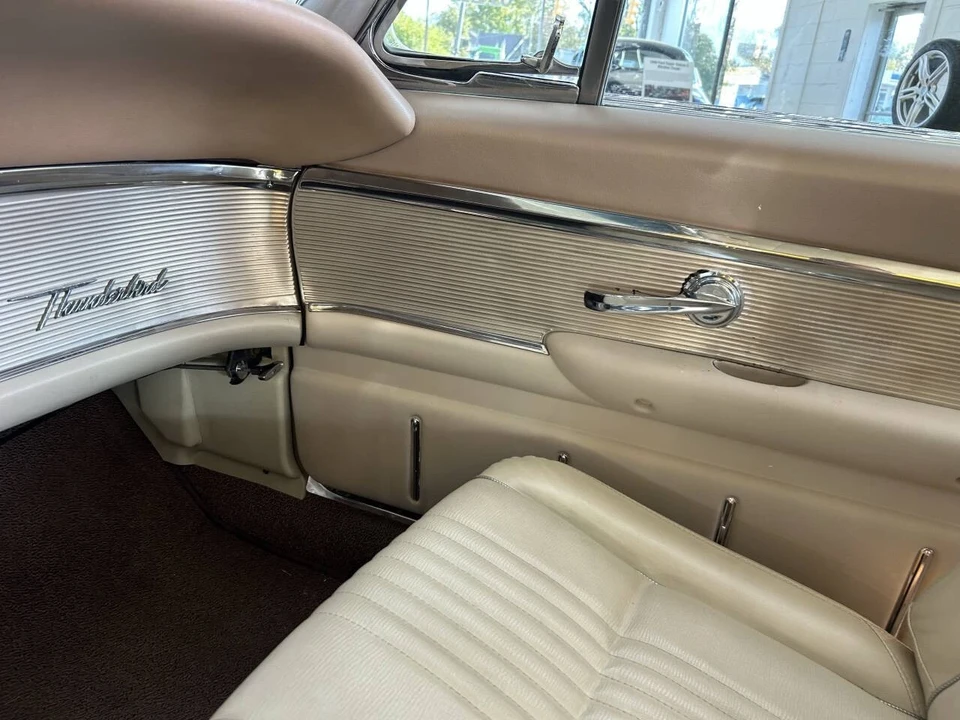 1963 Ford Thunderbird 3rd Gen - Image 9 of 12