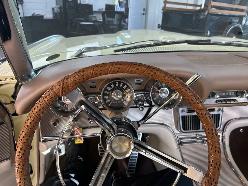 1963 Ford Thunderbird 3rd Gen - Image 11 of 12