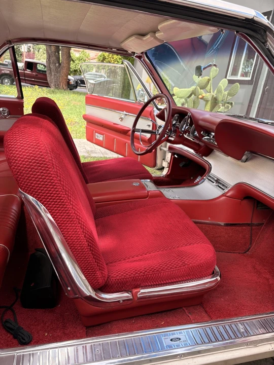 1963 Ford Thunderbird 3rd Gen - Image 11 of 31