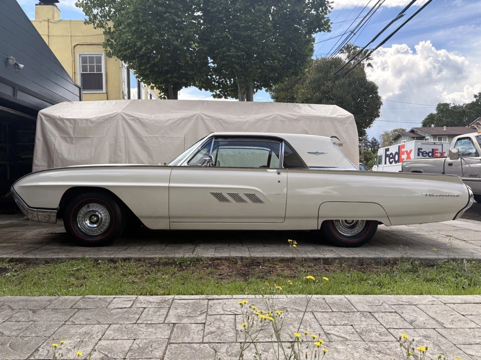 1963 Ford Thunderbird 3rd Gen - Image 4 of 31