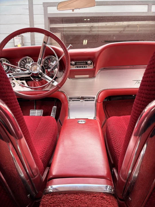 1963 Ford Thunderbird 3rd Gen - Image 28 of 31