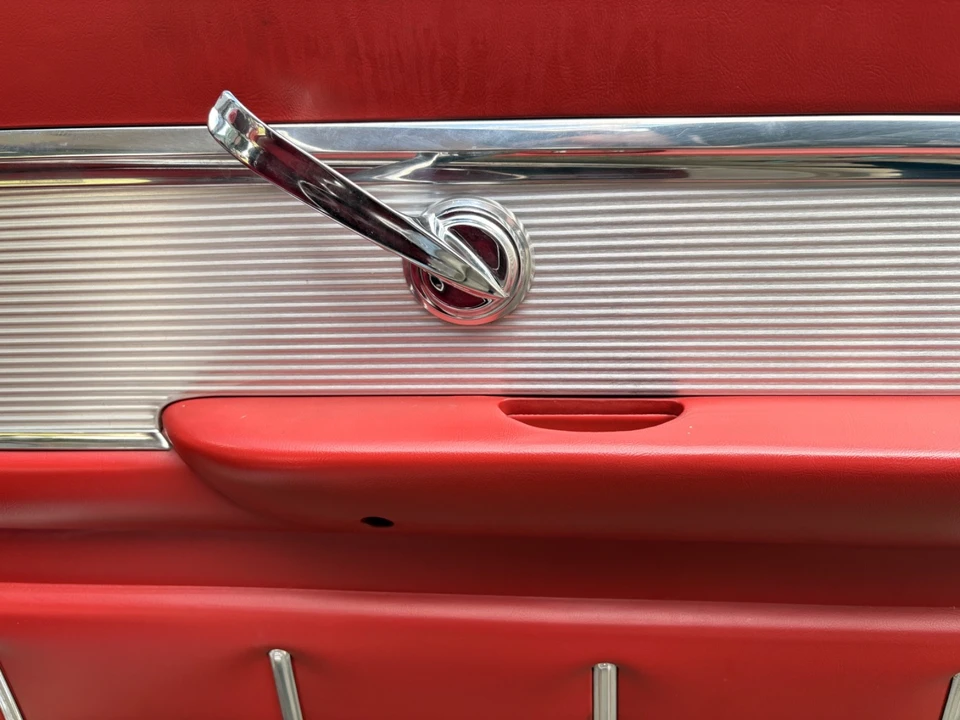 1963 Ford Thunderbird 3rd Gen - Image 13 of 31