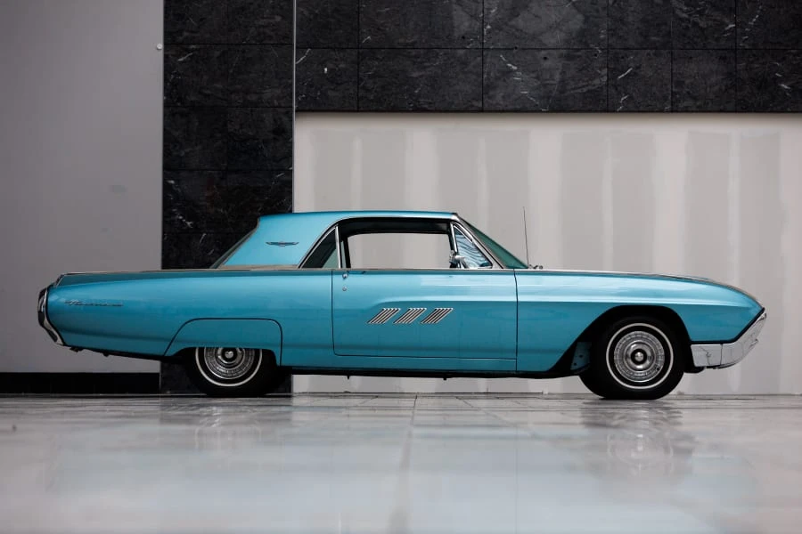 1963 Ford Thunderbird 3rd Gen - Image 10 of 31