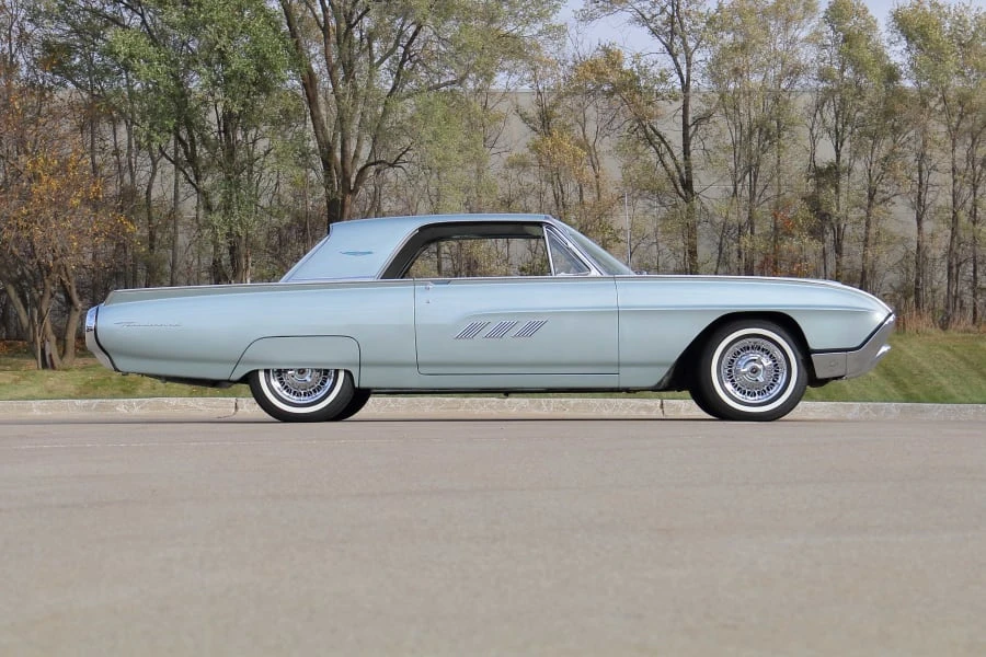 1963 Ford Thunderbird 3rd Gen - Image 7 of 31