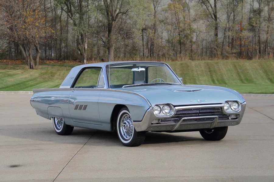 1963 Ford Thunderbird 3rd Gen - Image 11 of 31