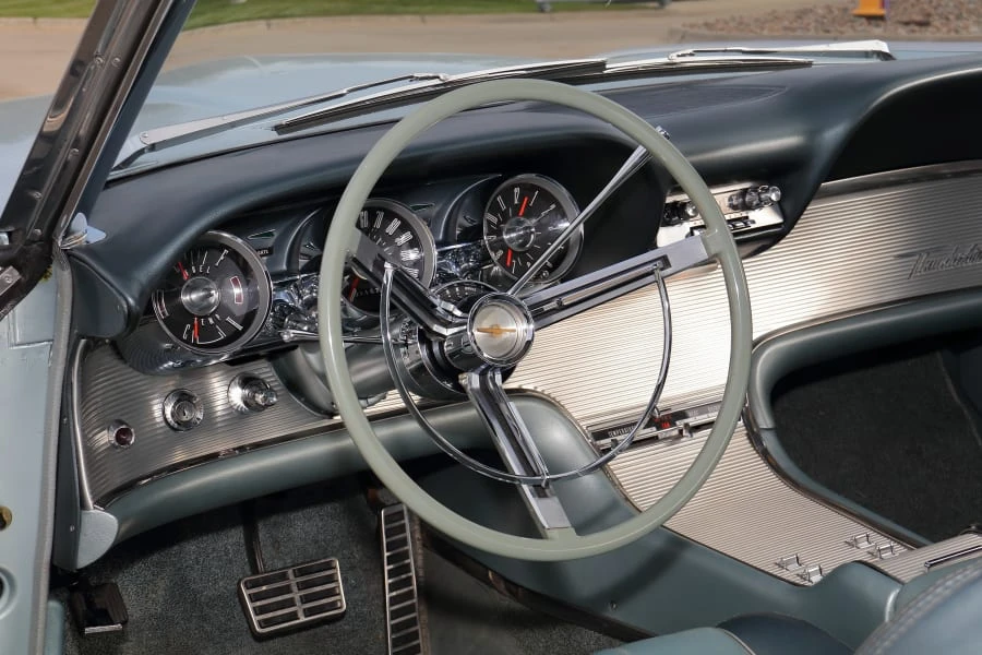 1963 Ford Thunderbird 3rd Gen - Image 18 of 31