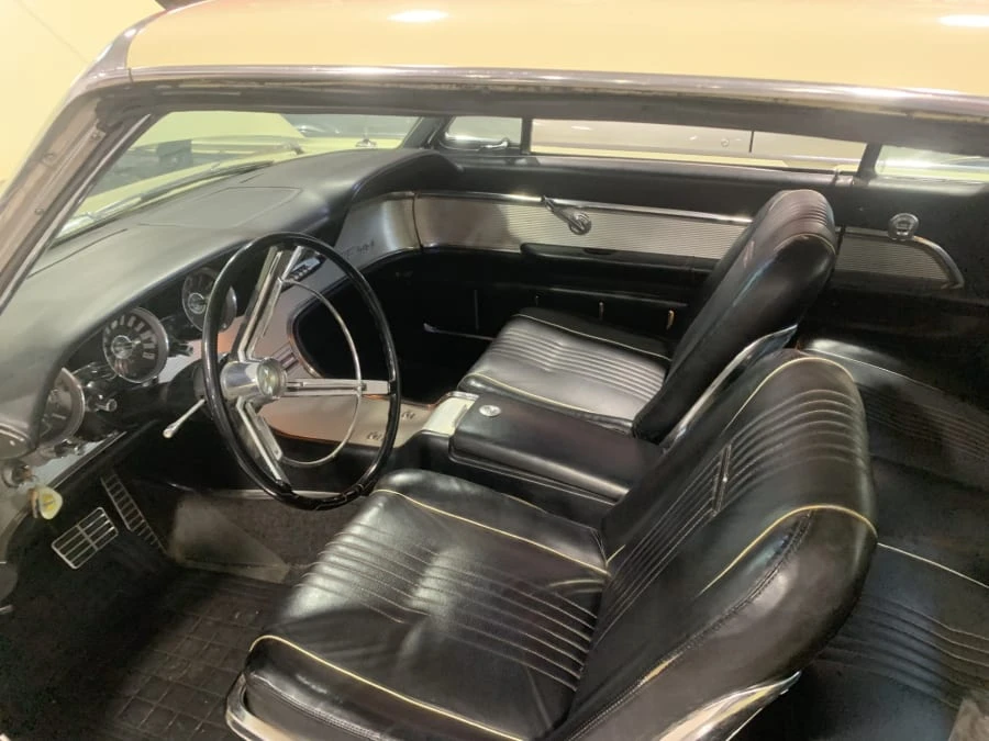 1963 Ford Thunderbird 3rd Gen - Image 18 of 28