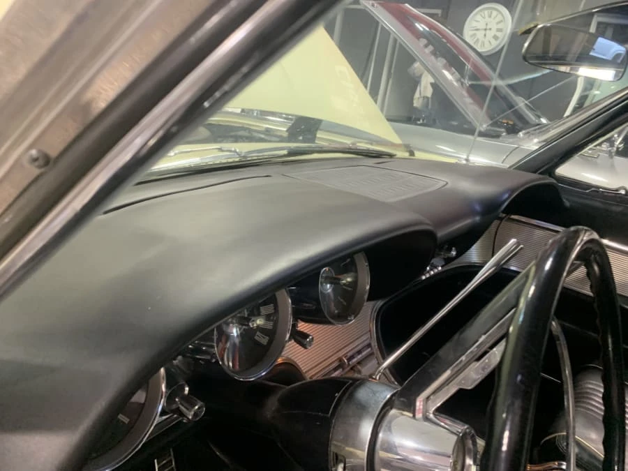 1963 Ford Thunderbird 3rd Gen - Image 19 of 28