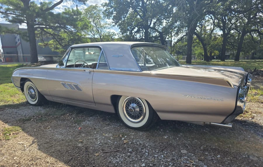 1963 Ford Thunderbird 3rd Gen - Image 6 of 12