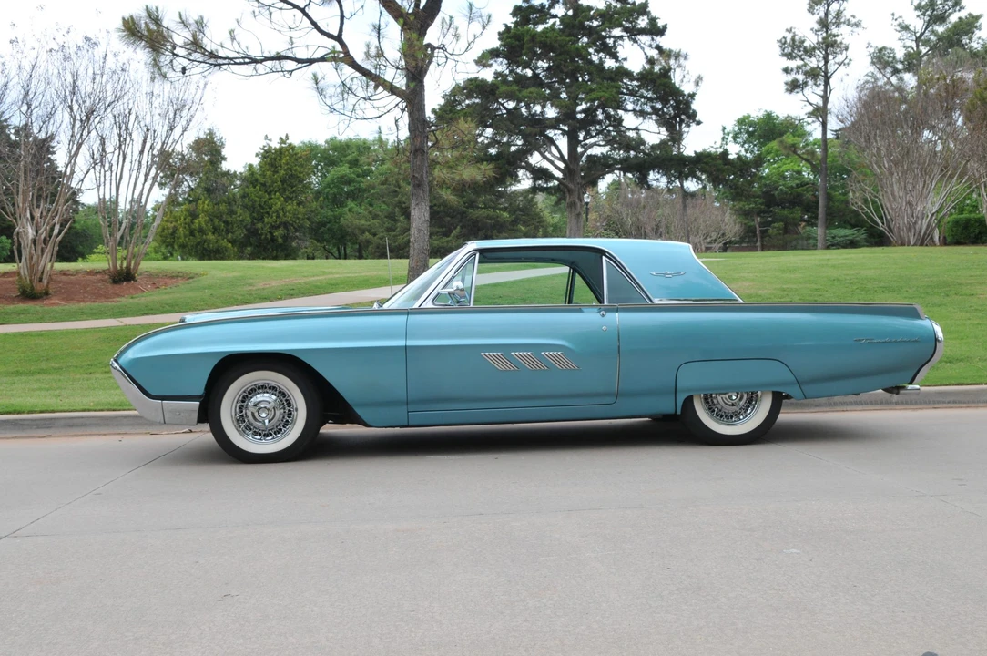 1963 Ford Thunderbird 3rd Gen - Image 7 of 31