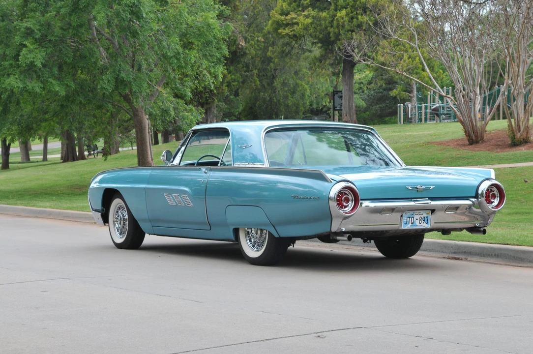 1963 Ford Thunderbird 3rd Gen - Image 16 of 31