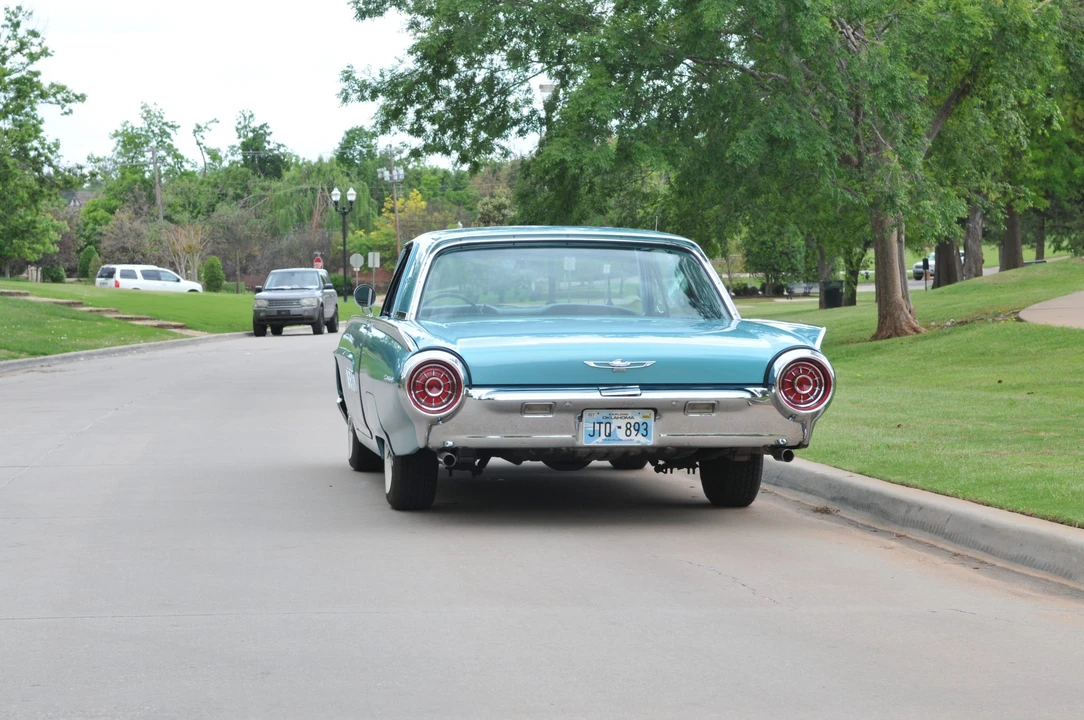 1963 Ford Thunderbird 3rd Gen - Image 18 of 31