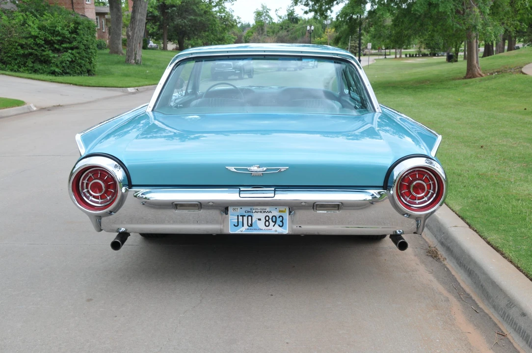 1963 Ford Thunderbird 3rd Gen - Image 19 of 31