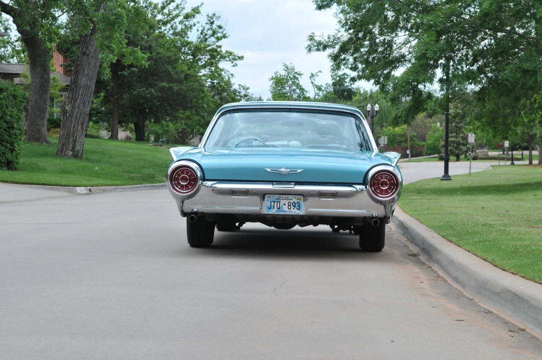 1963 Ford Thunderbird 3rd Gen - Image 20 of 31