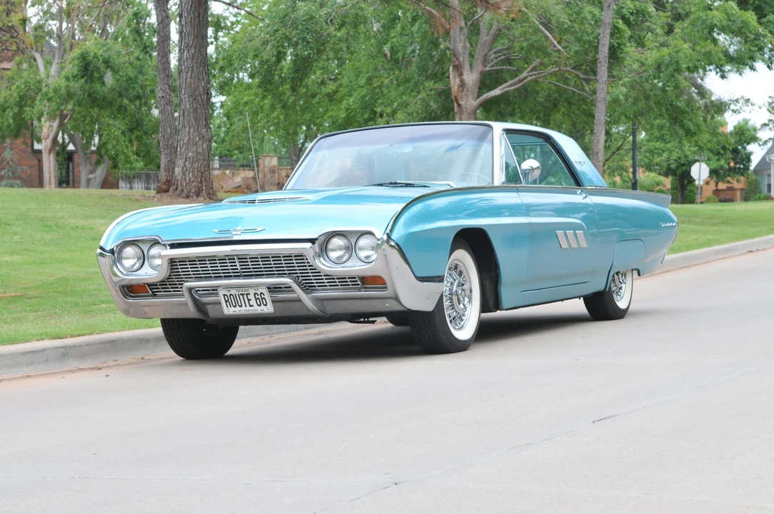 1963 Ford Thunderbird 3rd Gen - Image 4 of 31