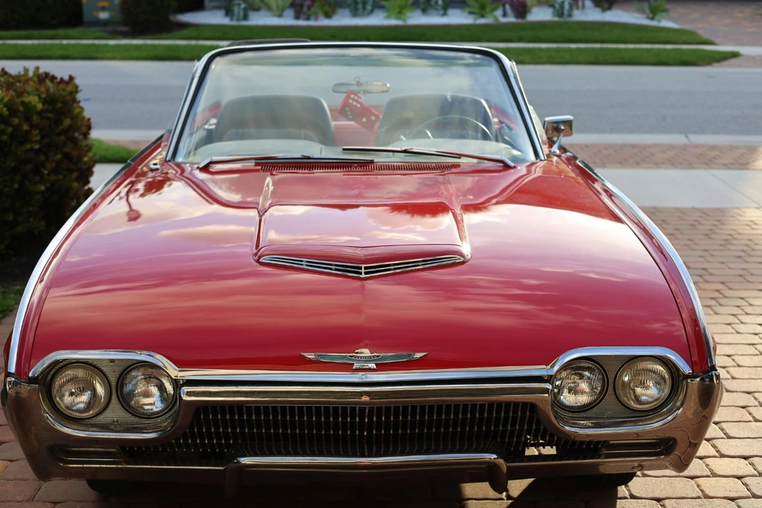 1963 Ford Thunderbird 3rd Gen - Image 9 of 31