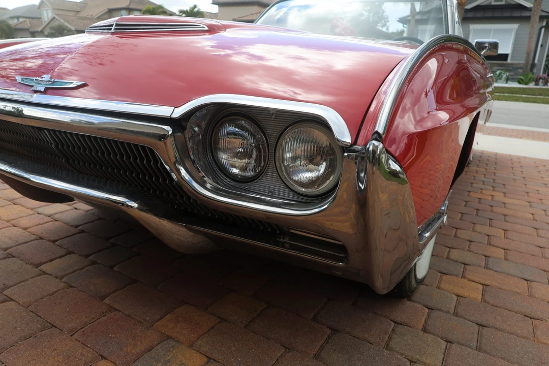 1963 Ford Thunderbird 3rd Gen - Image 13 of 31