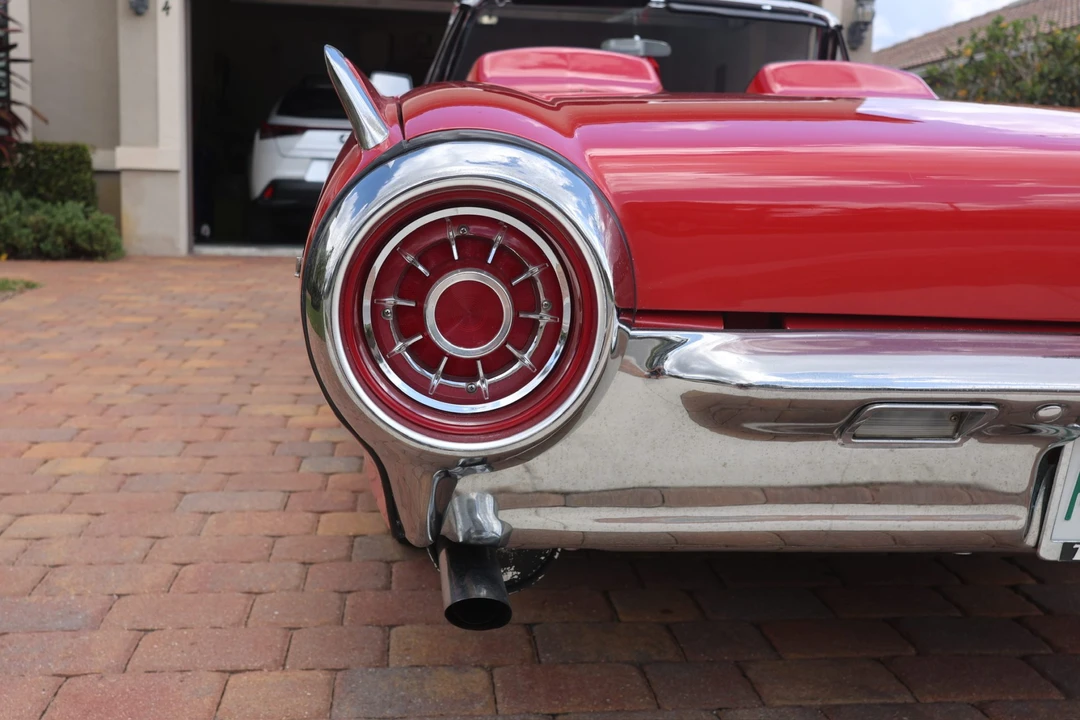 1963 Ford Thunderbird 3rd Gen - Image 21 of 31