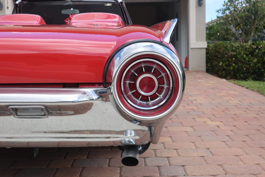 1963 Ford Thunderbird 3rd Gen - Image 22 of 31