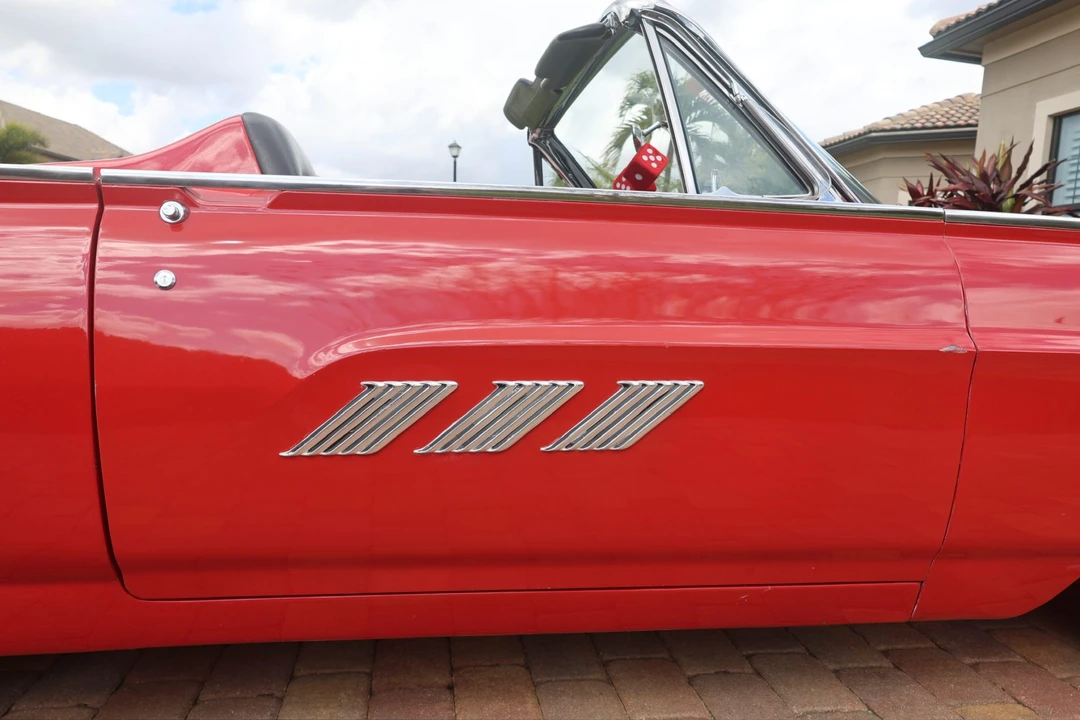 1963 Ford Thunderbird 3rd Gen - Image 29 of 31