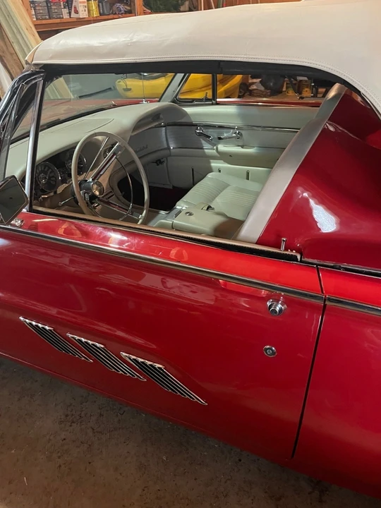 1963 Ford Thunderbird 3rd Gen - Image 4 of 18