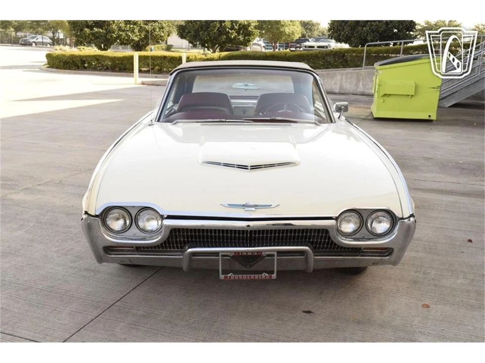 1963 Ford Thunderbird 3rd Gen - Image 24 of 31