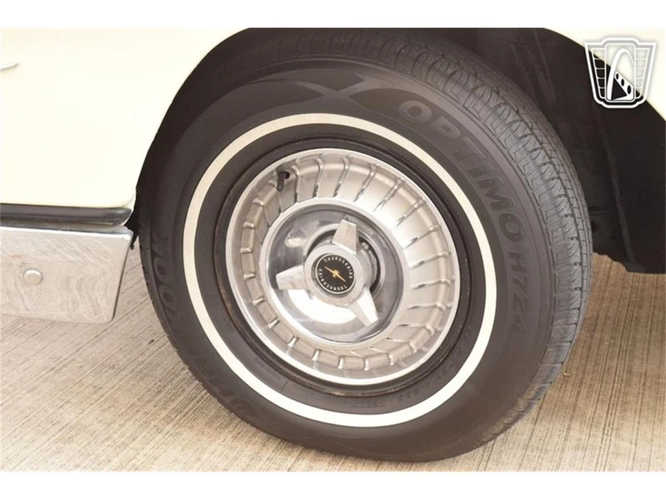 1963 Ford Thunderbird 3rd Gen - Image 29 of 31