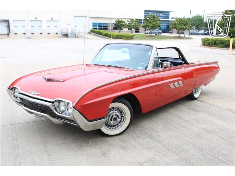 1963 Ford Thunderbird 3rd Gen - Image 11 of 31