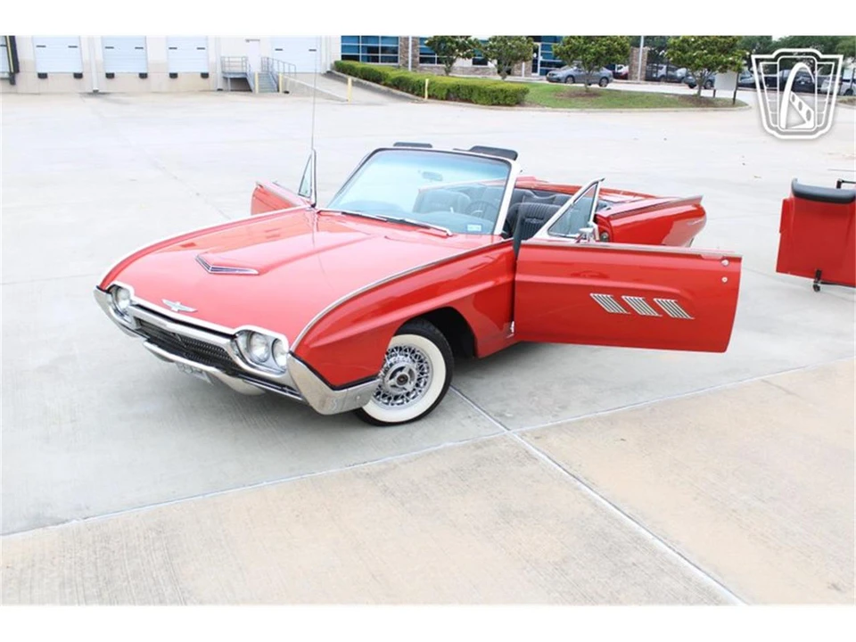 1963 Ford Thunderbird 3rd Gen - Image 7 of 31