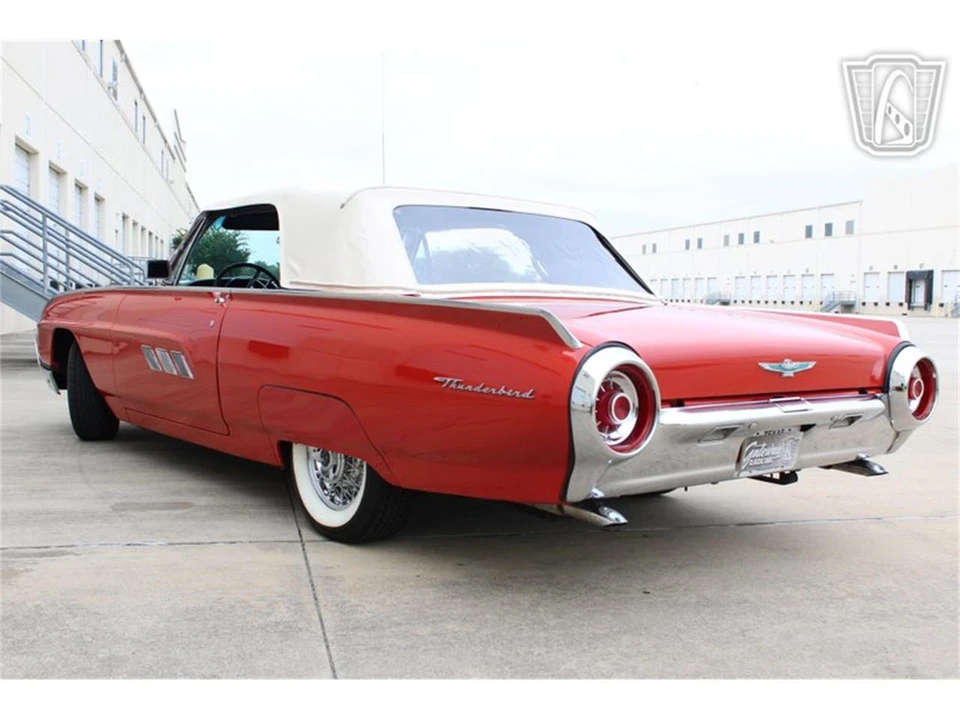 1963 Ford Thunderbird 3rd Gen - Image 17 of 31
