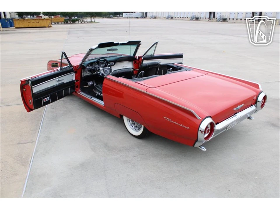 1963 Ford Thunderbird 3rd Gen - Image 8 of 31