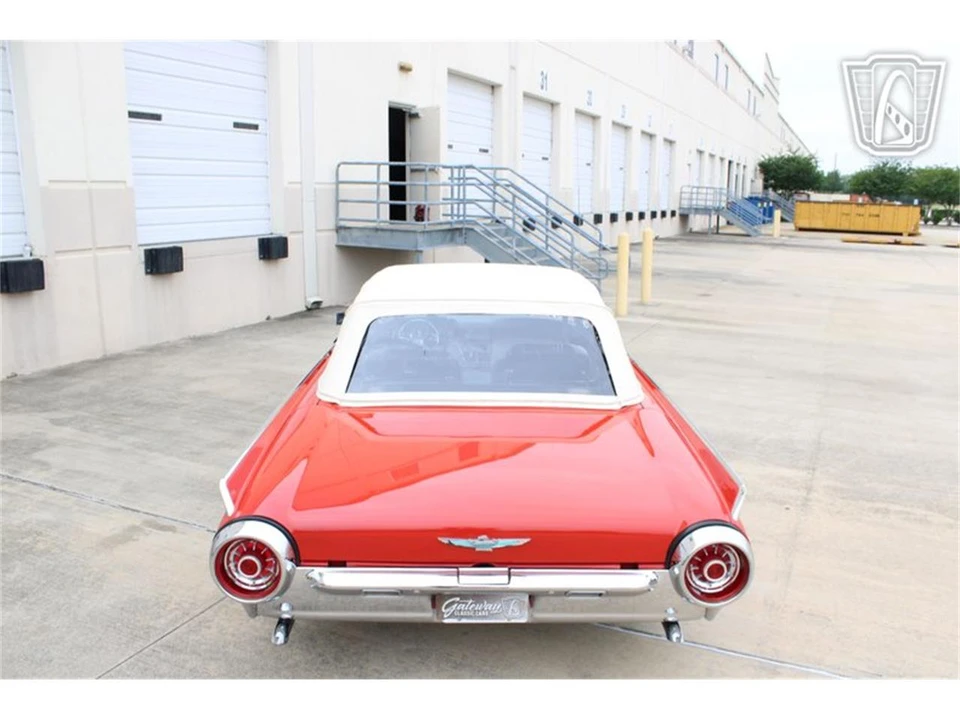 1963 Ford Thunderbird 3rd Gen - Image 18 of 31
