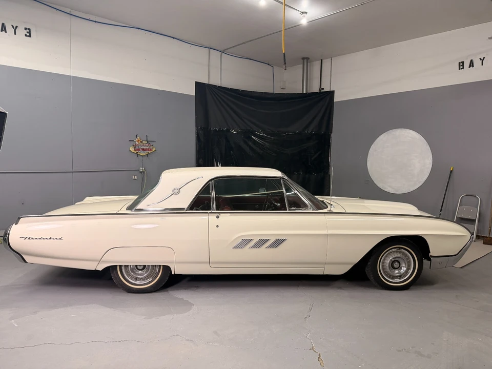 1963 Ford Thunderbird 3rd Gen - Image 7 of 21