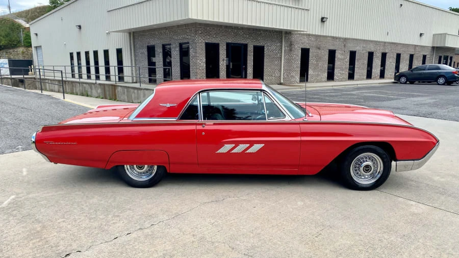 1963 Ford Thunderbird 3rd Gen - Image 2 of 20