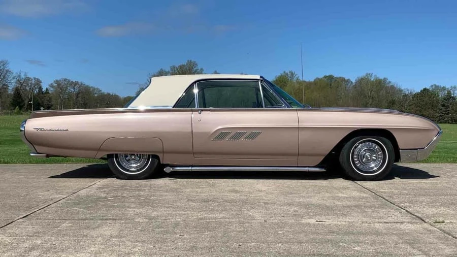 1963 Ford Thunderbird 3rd Gen - Image 14 of 15