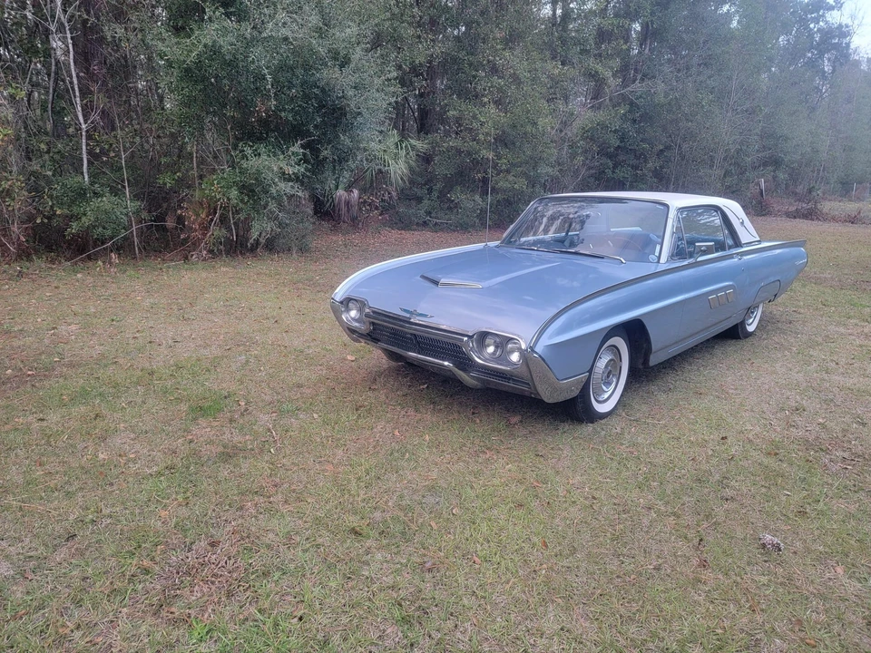 1963 Ford Thunderbird 3rd Gen - Image 2 of 31