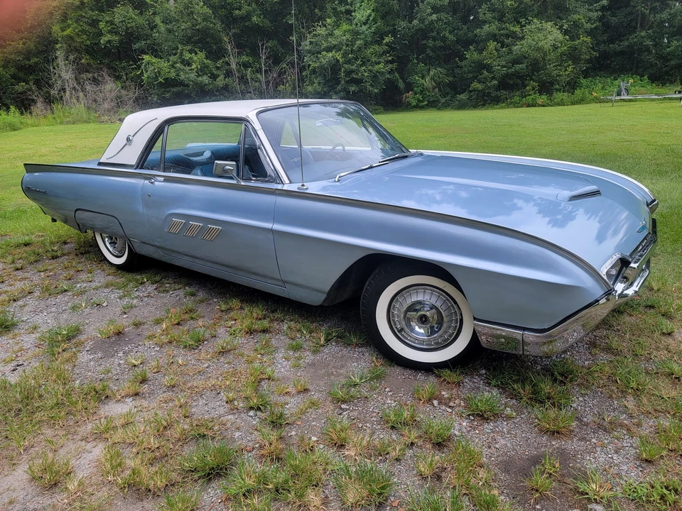 1963 Ford Thunderbird 3rd Gen - Image 10 of 31