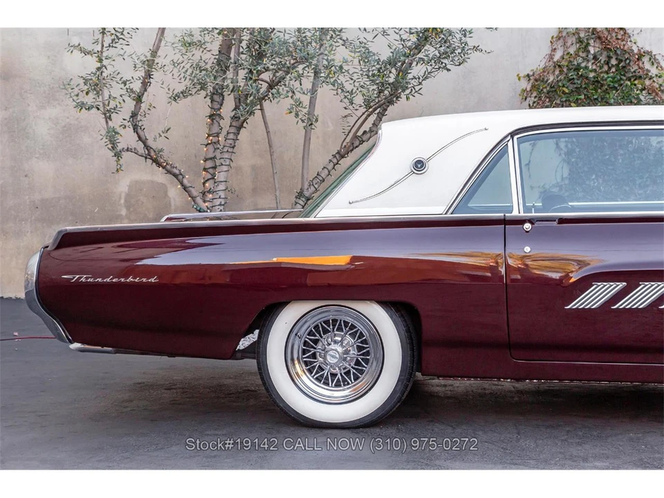 1963 Ford Thunderbird 3rd Gen - Image 10 of 31