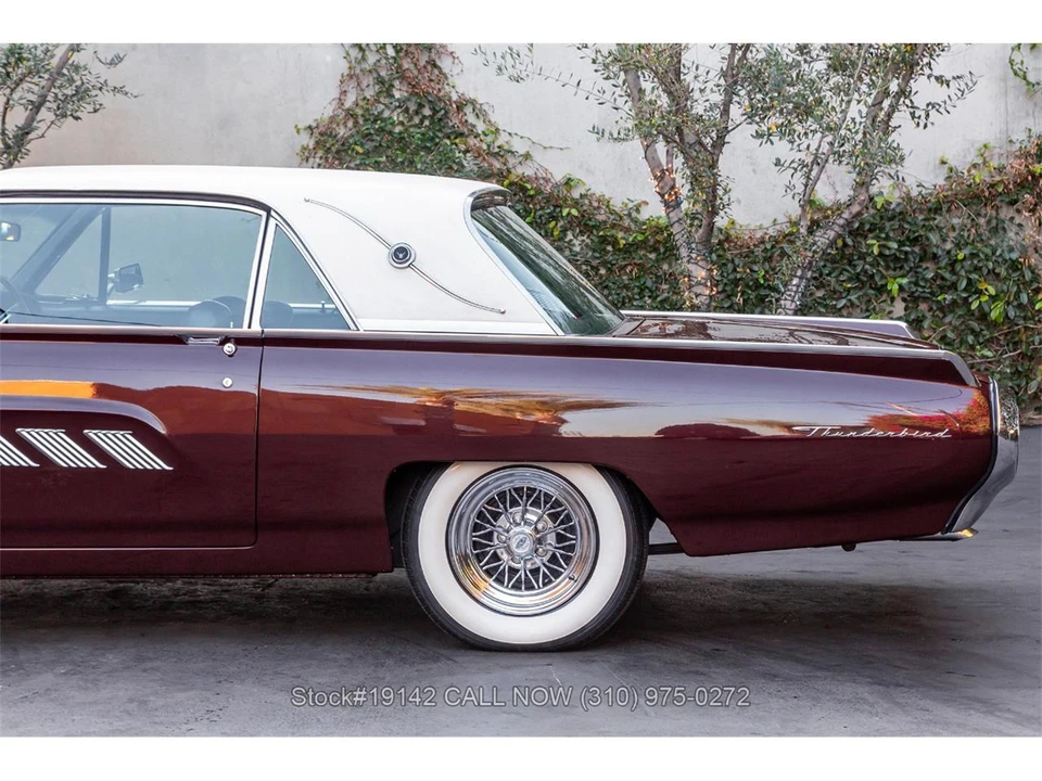 1963 Ford Thunderbird 3rd Gen - Image 12 of 31